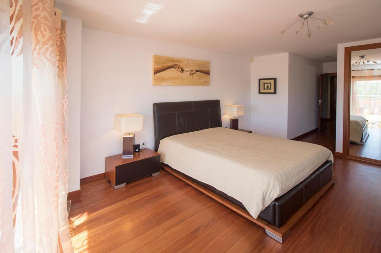Riverzenhouse Hotel เอสโปเซนเด ภายนอก รูปภาพ