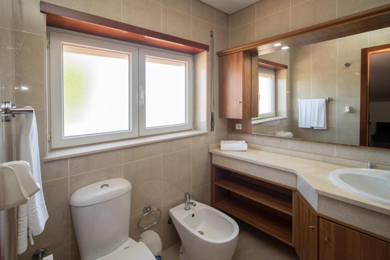 Riverzenhouse Hotel เอสโปเซนเด ภายนอก รูปภาพ